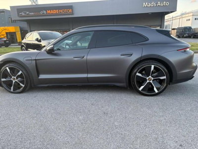Porsche Taycan Cross Turismo Cross Turismo Turbo S (7)