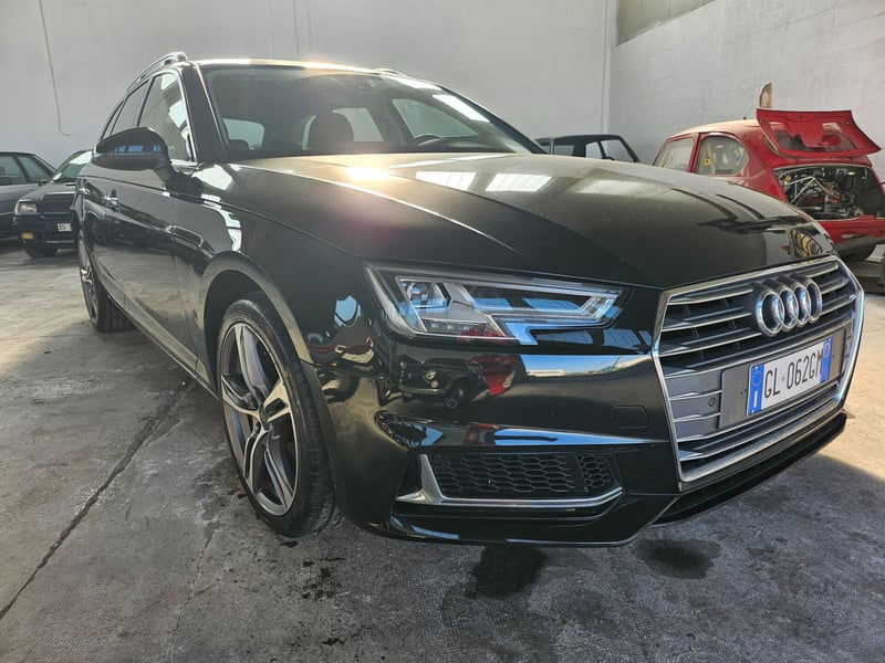 Audi A4 Avant 35 TDI S tronic S line edition