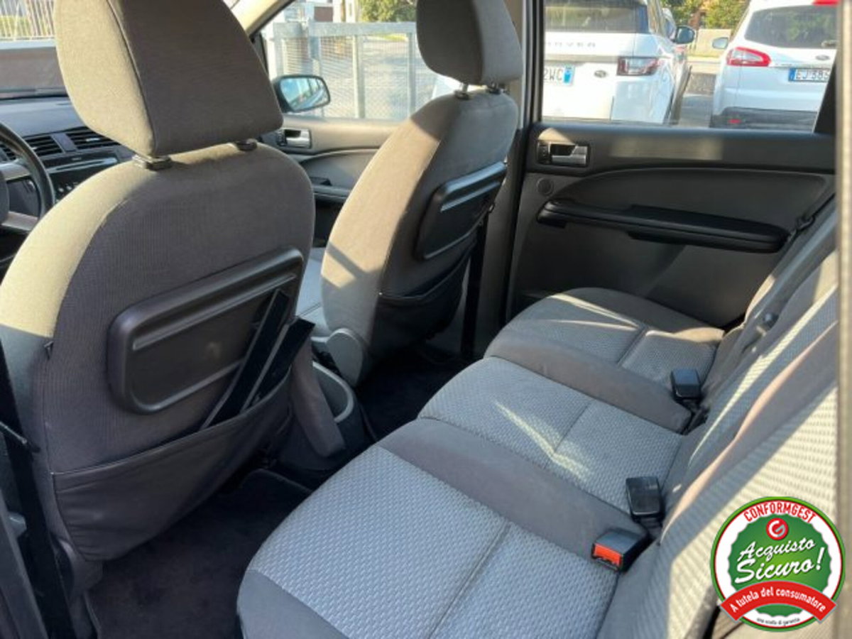 Ford C-Max 1.6 TDCi 110 CV Ikon DPF (7)