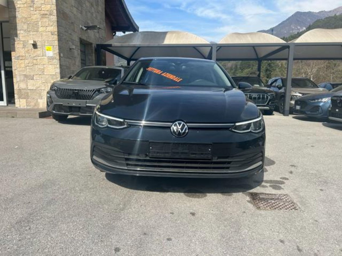 Volkswagen Golf 2.0 TDI SCR Life (2)