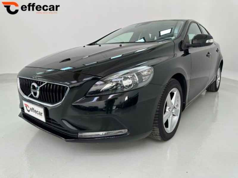 Volvo V40 D2 Momentum N1