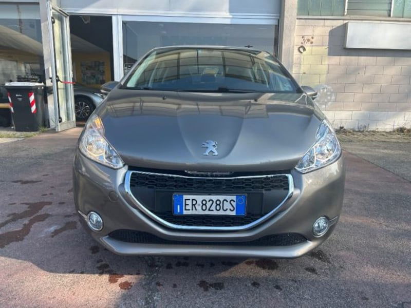 Peugeot 208 VTi 82 CV 5 porte Allure