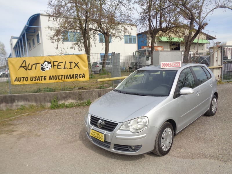 Volkswagen Polo 1.2/70CV 12V 5p. Trendline