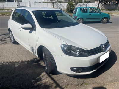 Volkswagen Golf 1.6 5p. Highline BiFuel  usata