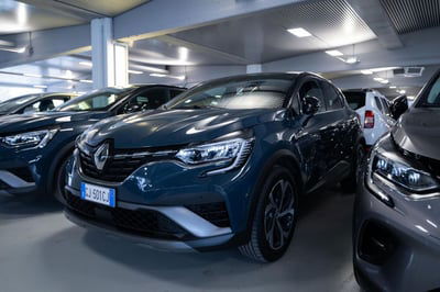 Renault Captur Full Hybrid E-Tech 145 CV RS Line usata