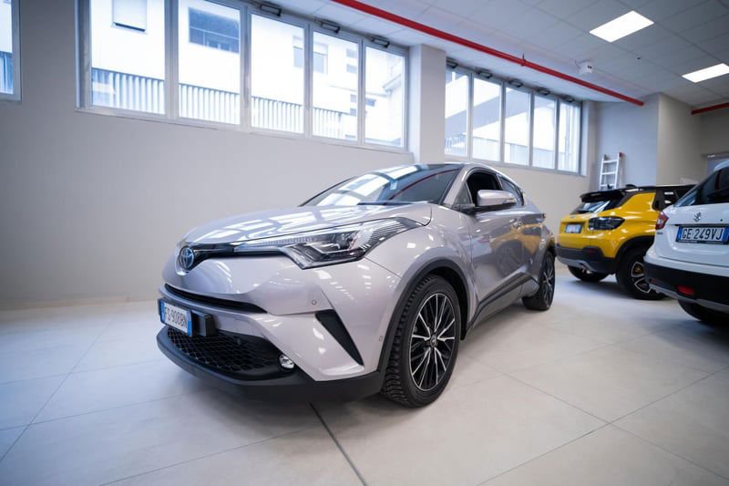Toyota Toyota C-HR 1.8 Hybrid E-CVT Lounge