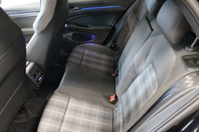 Volkswagen Golf 2.0 TDI GTD DSG (10)