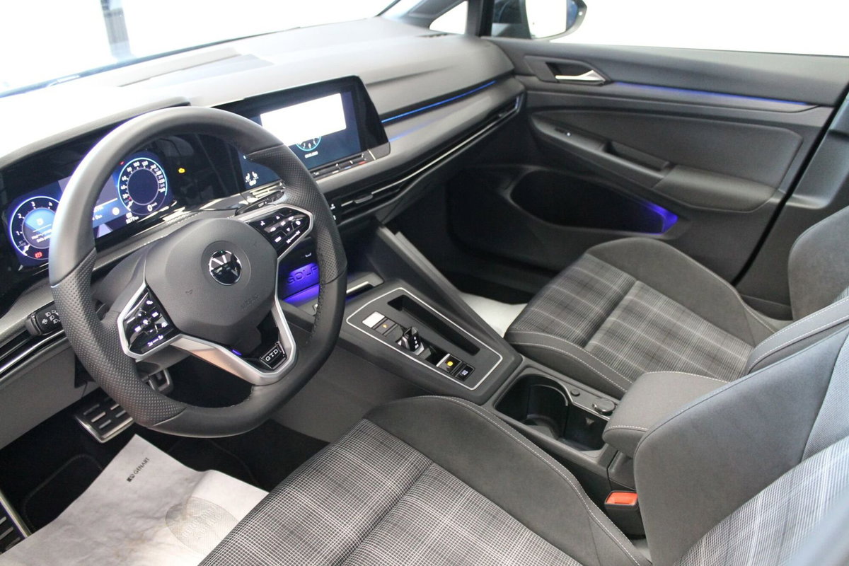 Volkswagen Golf 2.0 TDI GTD DSG (8)
