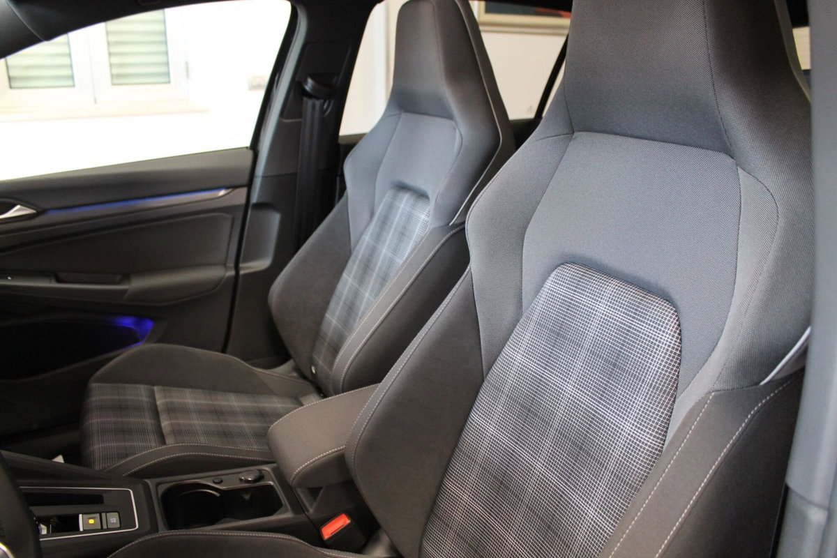 Volkswagen Golf 2.0 TDI GTD DSG (9)