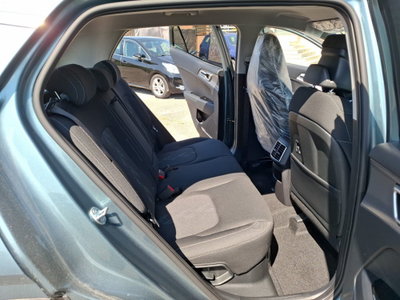 Kia Sportage 1.6 TGDi HEV AT Style (19)