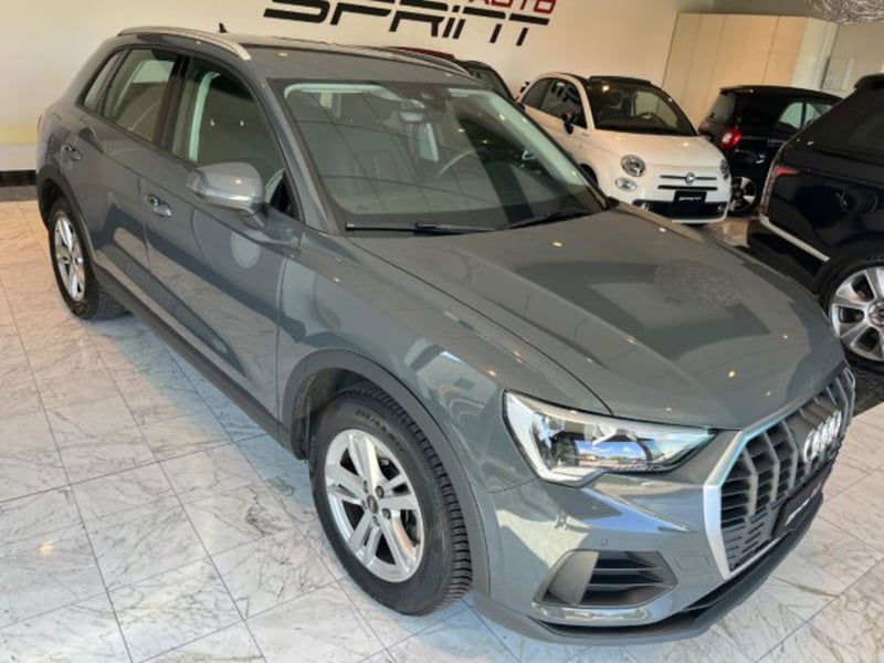 Audi Q3 35 2.0 tdi Business Advanced s-tronic