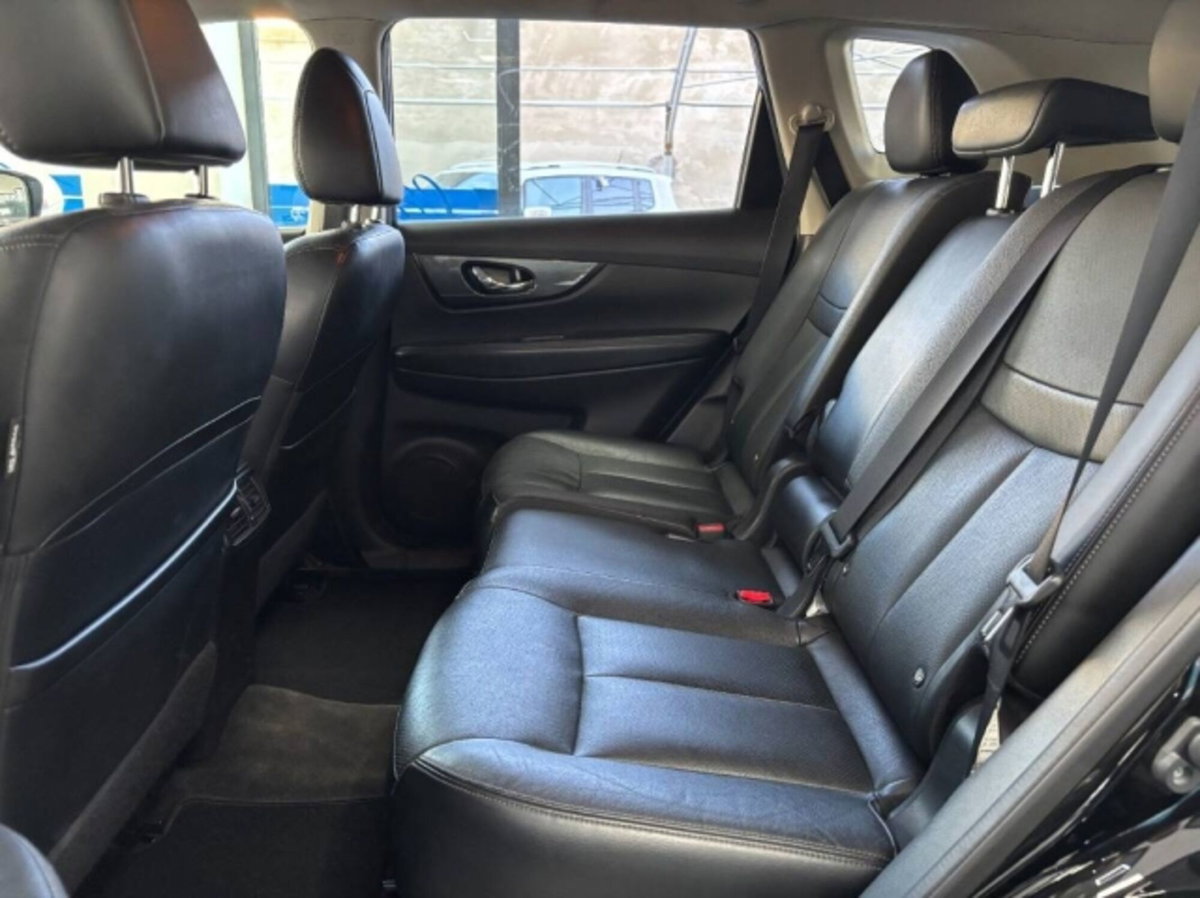 Nissan X-Trail 1.6 dCi 2WD Tekna (15)