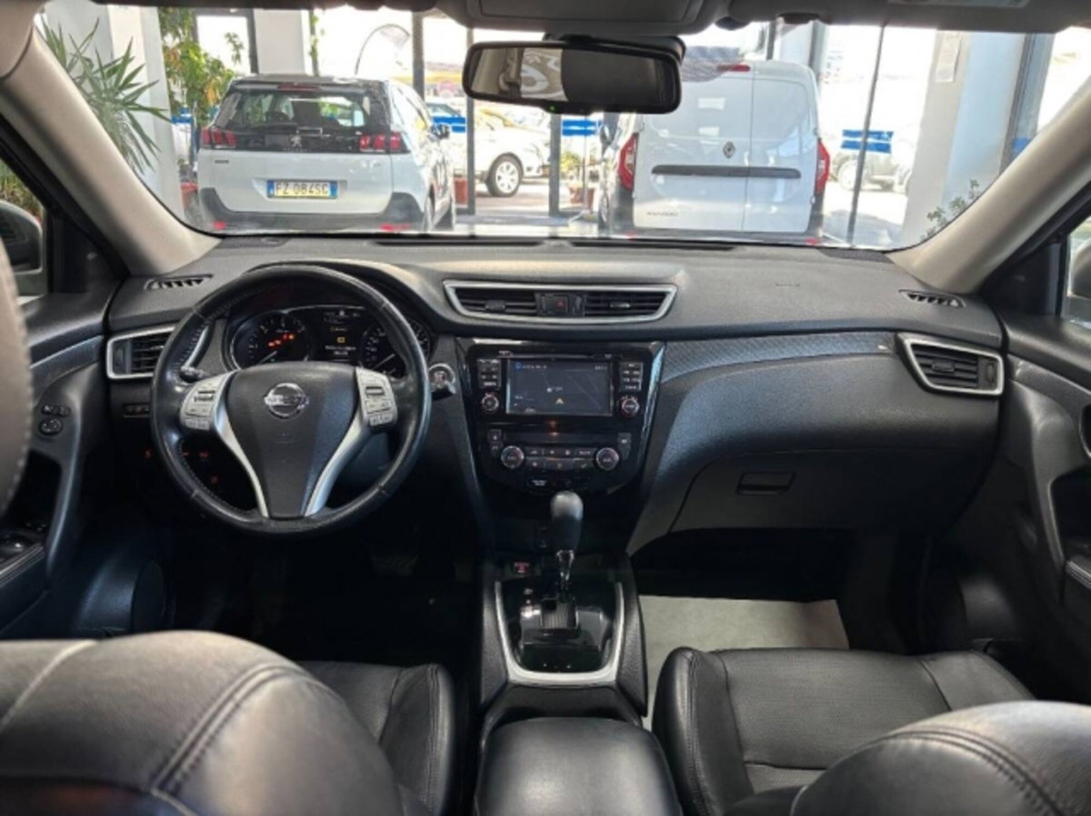 Nissan X-Trail 1.6 dCi 2WD Tekna (16)