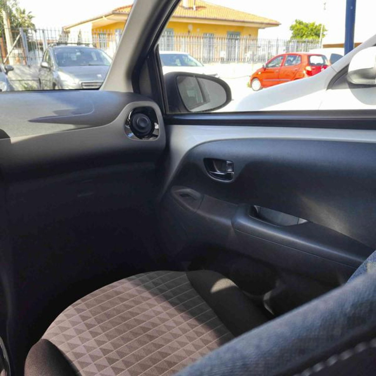 Peugeot 108 72 5 porte Allure (14)