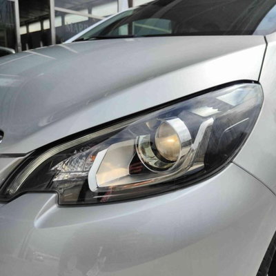 Peugeot 108 72 5 porte Allure (4)