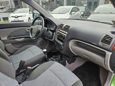 Kia Picanto 1.1 12V CRDi VGT Spicy (8)