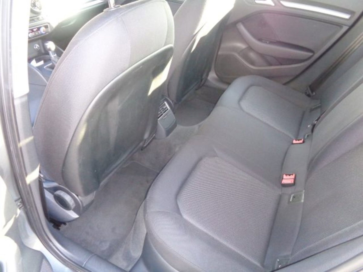 Audi A3 Sportback 30 TDI Business (10)