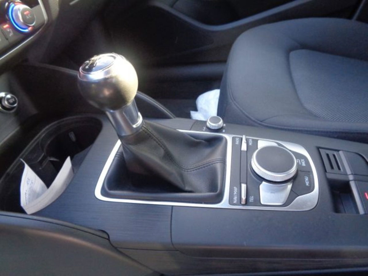 Audi A3 Sportback 30 TDI Business (9)