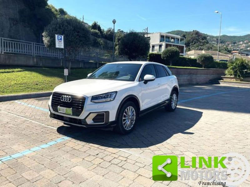 Audi Q2 30 1.0 tfsi Business Advanced 116cv