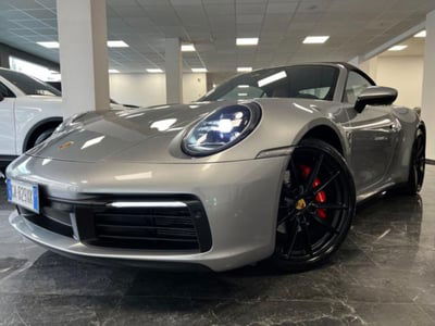 Porsche 911 Cabrio Cabrio 3.0 Carrera 4 auto usata