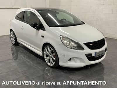 Opel Corsa 1.6 T 192CV 3 porte OPC usata