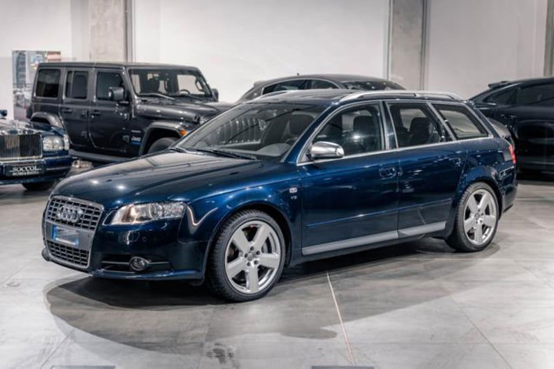 Audi S4 Avant 4.2 V8 quattro tiptronic