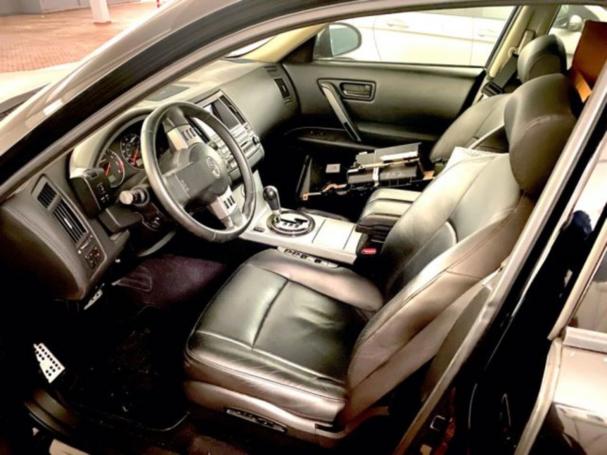 Infiniti FX FX37 S (8)