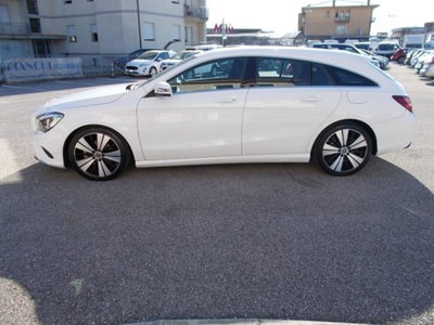Mercedes-Benz CLA Shooting Brake 200 d Automatic Sport (7)