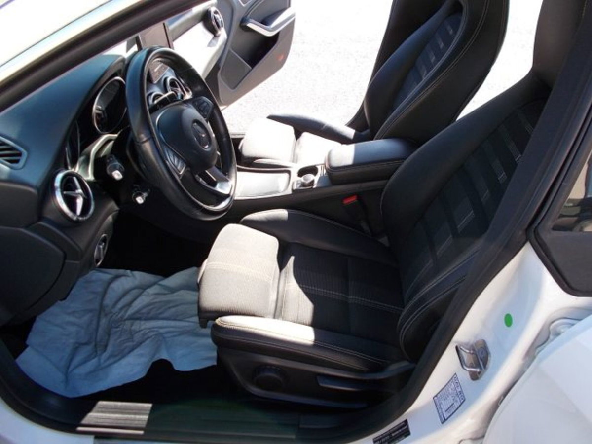 Mercedes-Benz CLA Shooting Brake 200 d Automatic Sport (8)