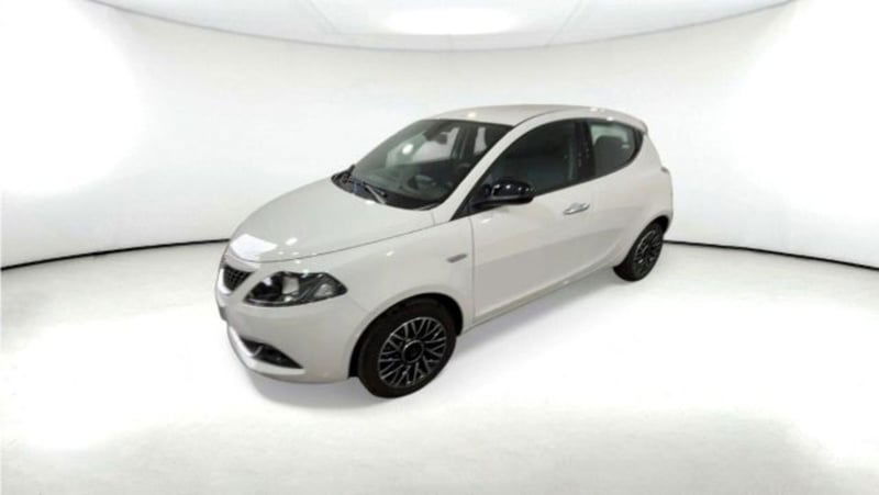 Lancia Ypsilon 1.0 FireFly 5 porte S&S Hybrid Ecochic A. Ferretti