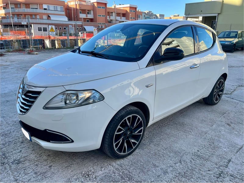 Lancia Ypsilon 1.3 MJT 16V 95 CV 5 porte S&S Platinum