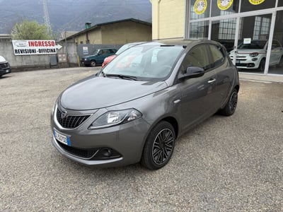 Lancia Ypsilon 1.0 FireFly 5 porte S&S Hybrid Gold Plus usata