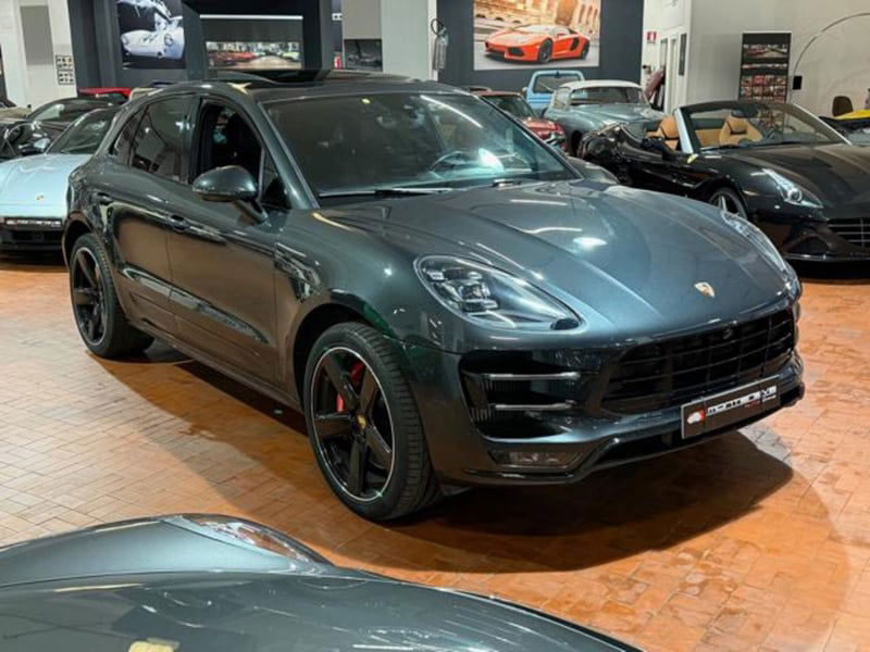 Porsche Macan Turbo Performance