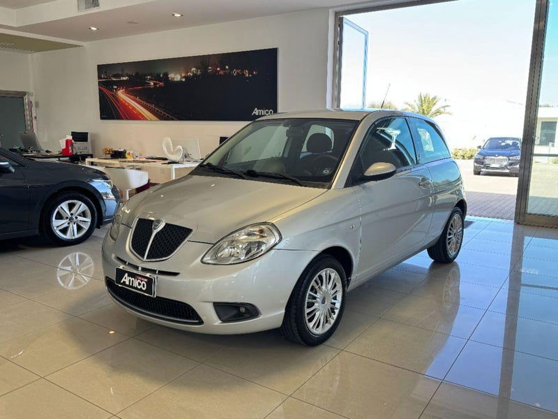 Lancia Ypsilon 1.2 New Oro