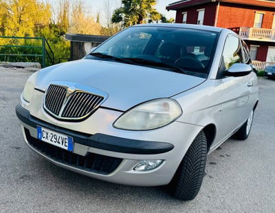 Lancia Ypsilon 1.2 New Oro