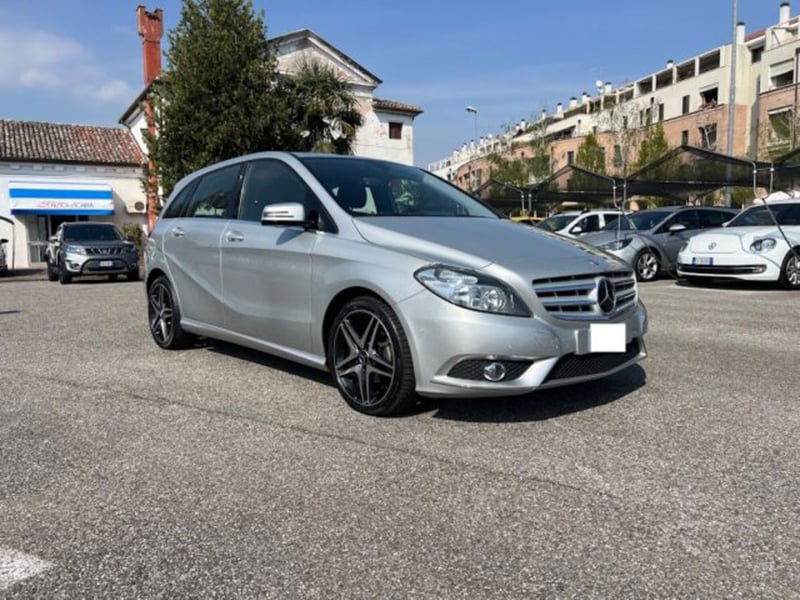 Mercedes-Benz Classe B 180 CDI BlueEFFICIENCY Premium