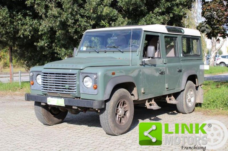 Land Rover Defender 110 2.4 TD4 Station Wagon E