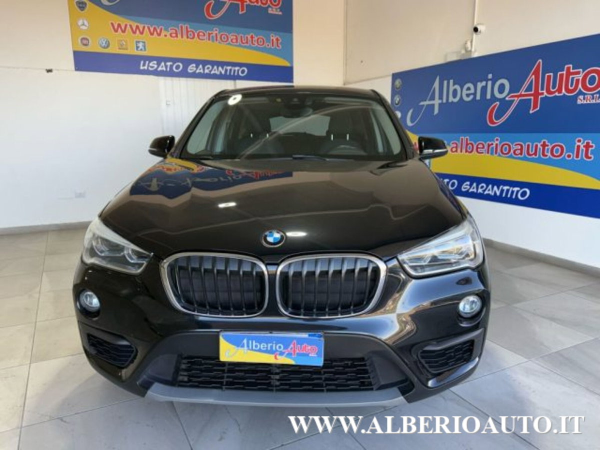 BMW X1 sDrive18d Business (2)