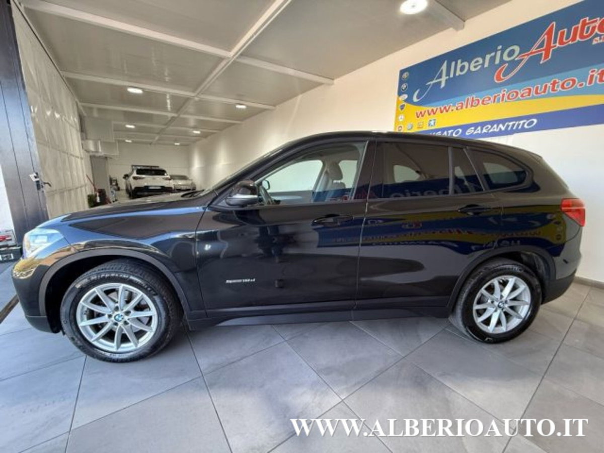 BMW X1 sDrive18d Business (6)