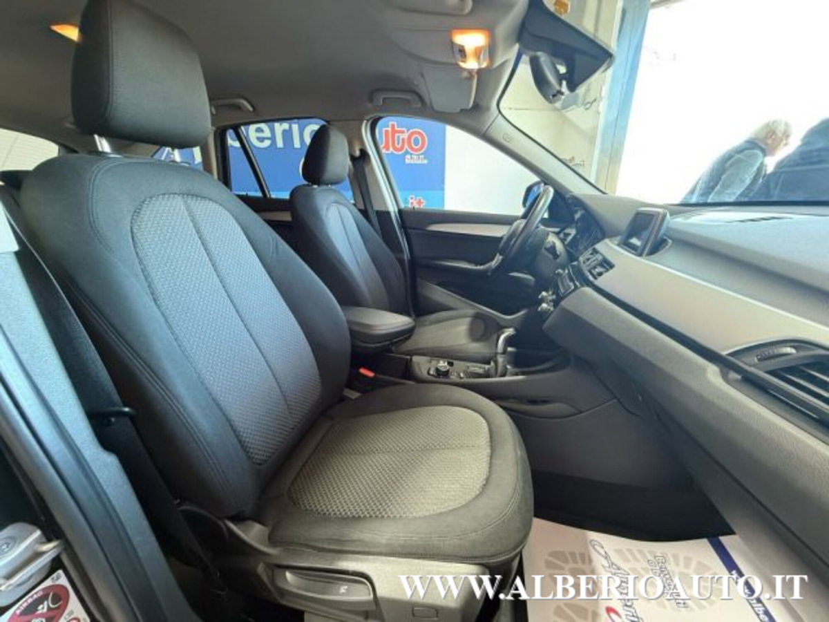 BMW X1 sDrive18d Business (7)