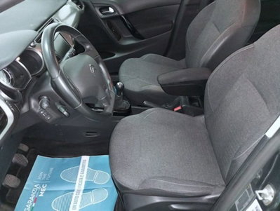 Citroen C3 PureTech 82 Exclusive (12)