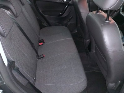 Citroen C3 PureTech 82 Exclusive (7)
