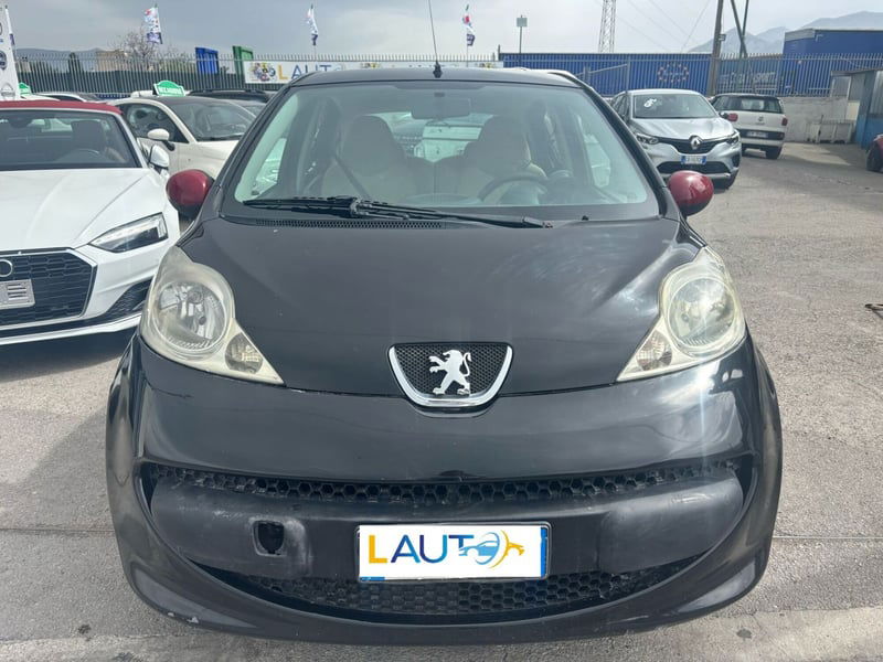 Peugeot 107 68CV 5p. Desir