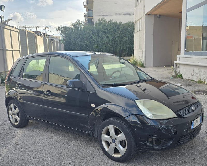 Ford Fiesta 1.4 TDCi 5p. Ghia