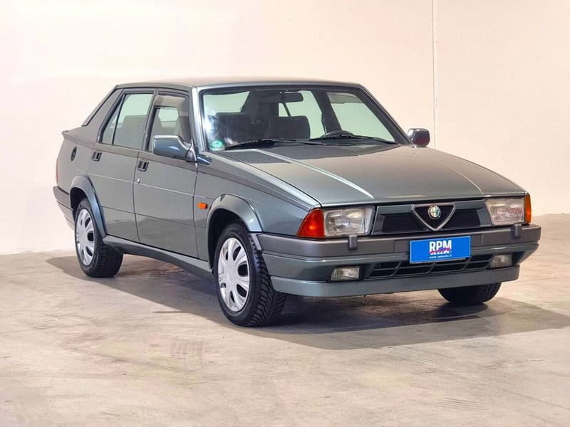 Alfa Romeo 75 2.0i Twin Spark