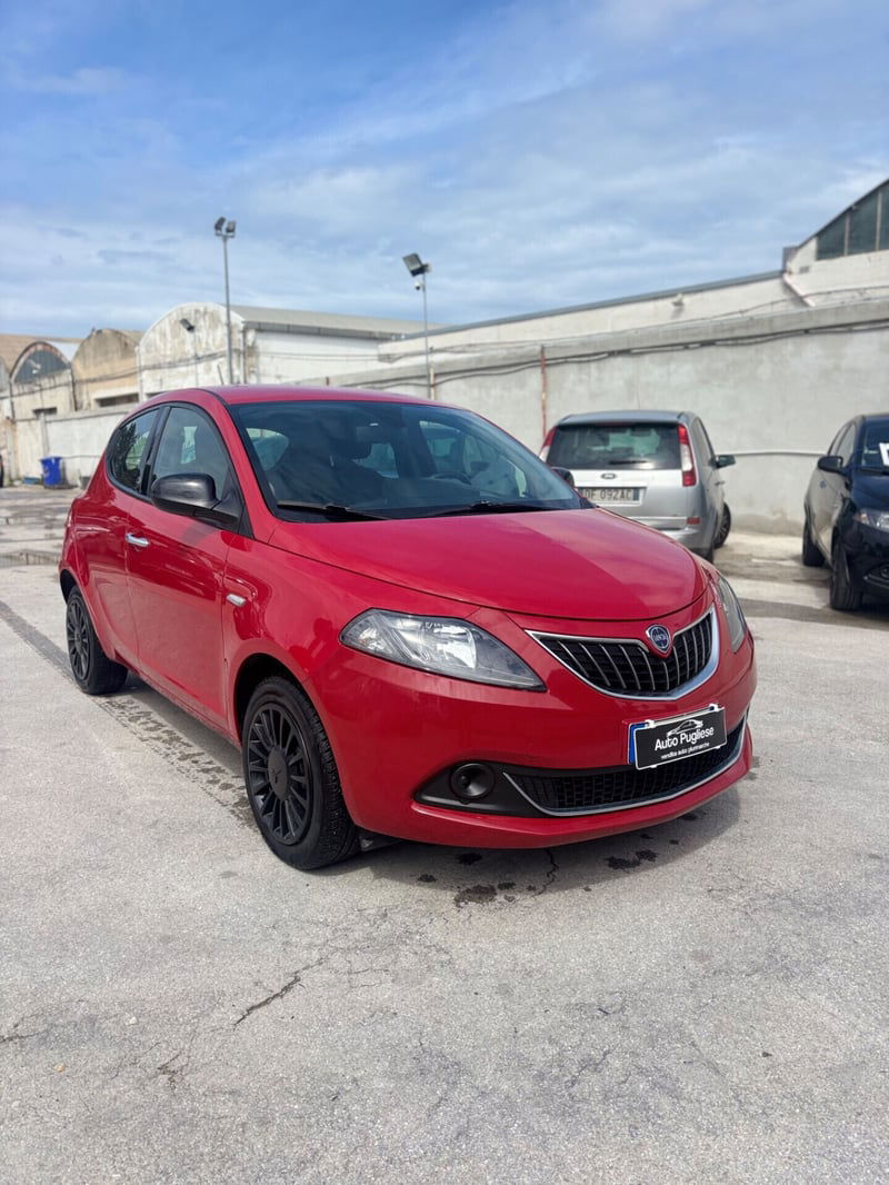 Lancia Ypsilon 1.0 FireFly 5 porte S&S Hybrid Ecochic Gold