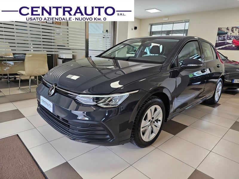Volkswagen Golf 1.0 eTSI EVO DSG Life