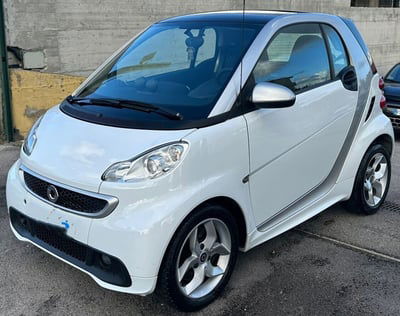smart Fortwo 1000 52 kW MHD coupé pulse  usata