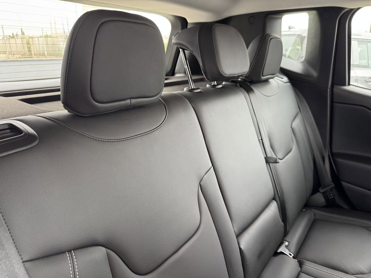 Jeep Renegade 1.5 Turbo T4 MHEV Limited (20)