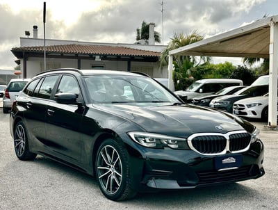 BMW Serie 3 Touring 320d 48V  Business Advantage usata
